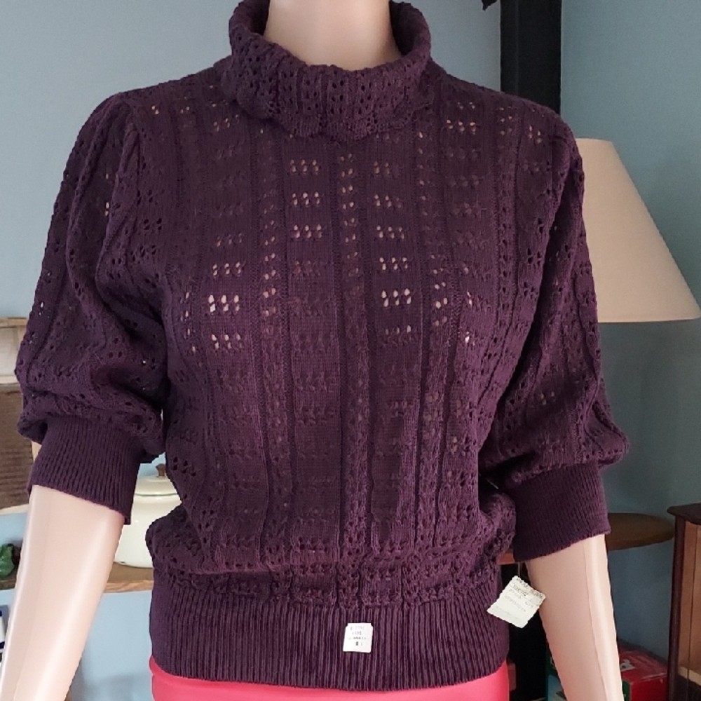 NWT, Vintage Palais Royal,Elegant Plum Turtleneck Sweater